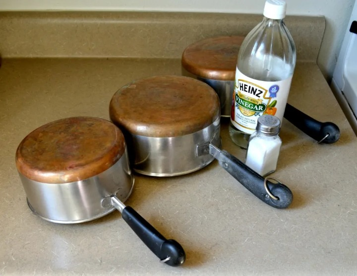 Salt and Vinegar for keeping copper pans shine